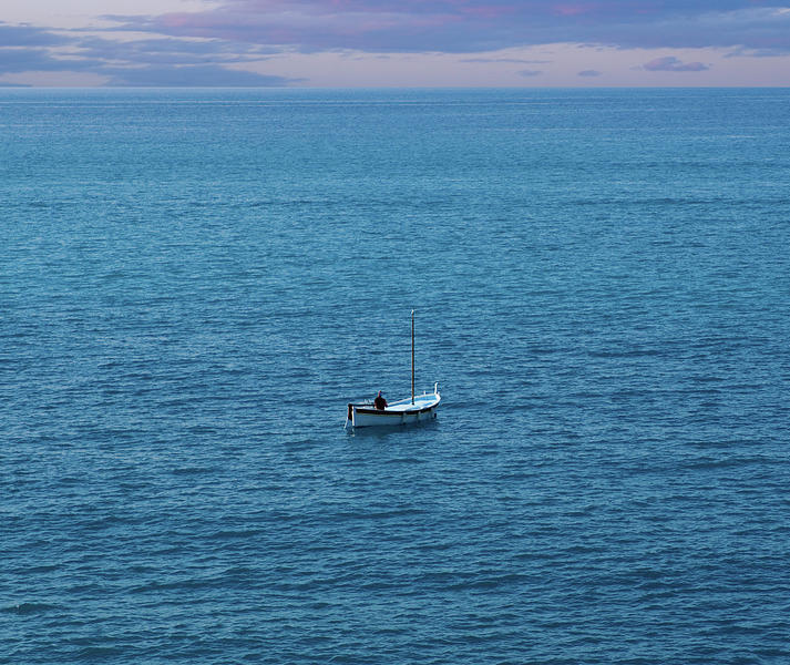 Lonely sailor (source)